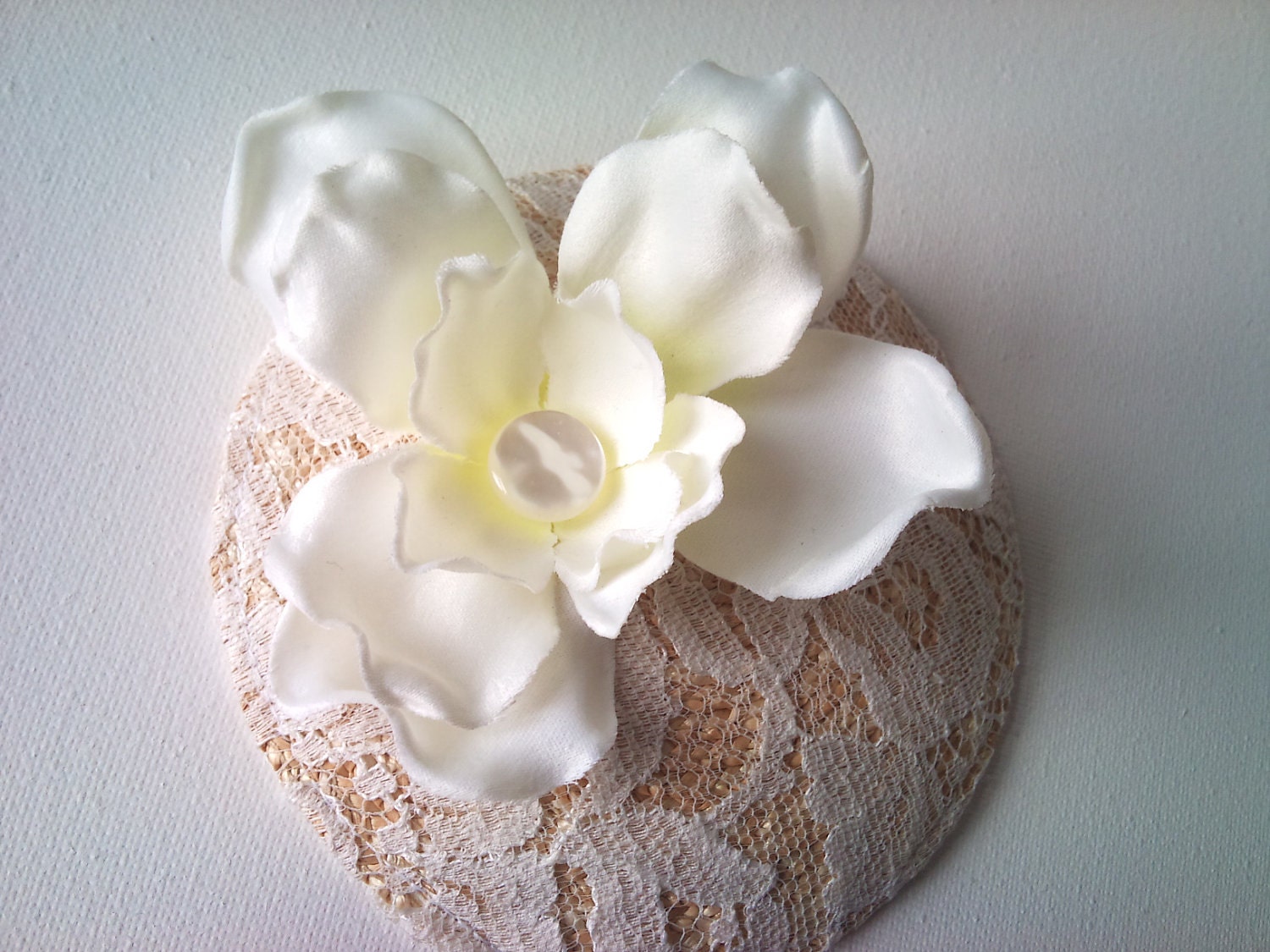 ivory vintage lace fascinator hat with flower