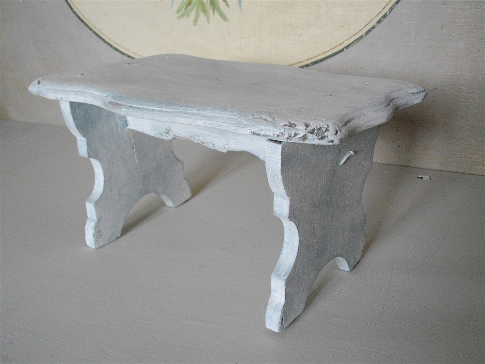 French White Distressed Shabby Chic Antique Small Bench Flea Market