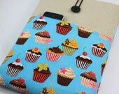 Laptop Case, 13" MacBook Case, 13" MacBook Air Case, 13" MacBook Pro Case, PADDED, with 2 pockets - Colorful Cupcakes (Blue)