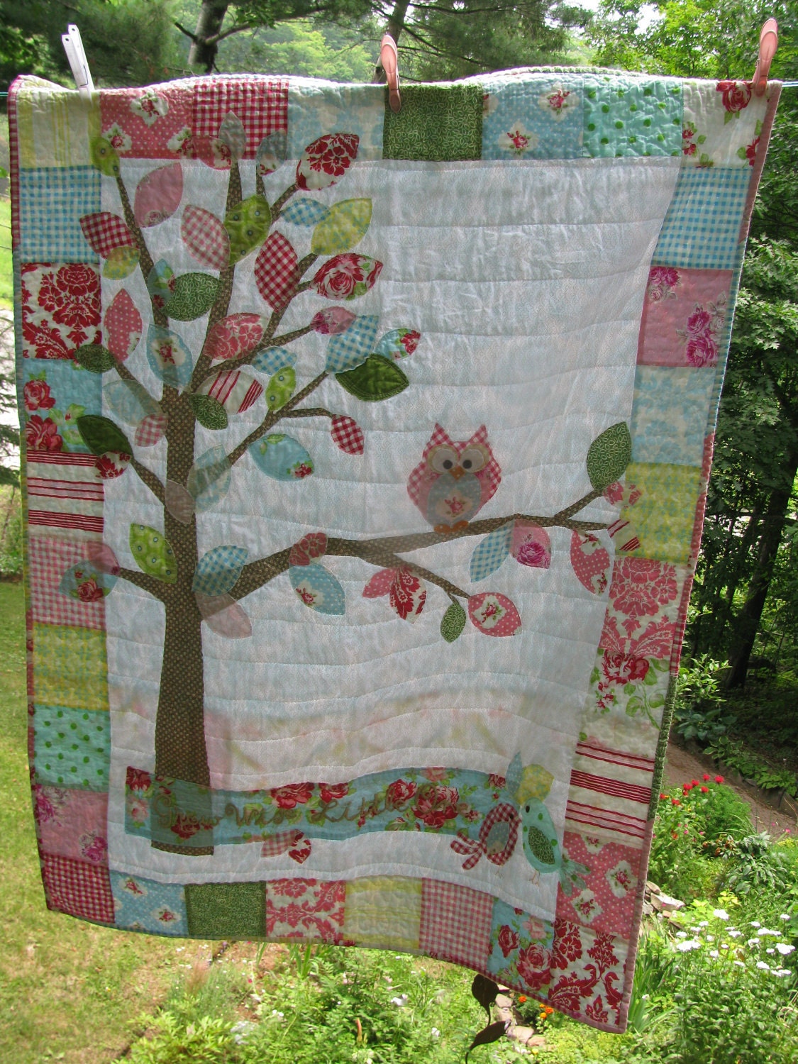 Woodland Owl baby quilt cotton in pink, blue, yellow, red, white, green, Darla Fabrics by Tanya Whelan