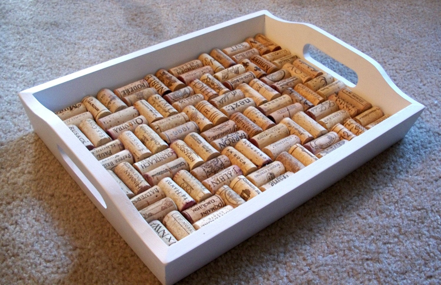Lovely White Wine Cork Serving Tray 96 DIFFERENT WINERIES REPRESENTED