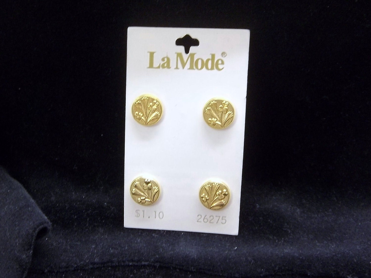 Buttons Vintage Gold Metallic With Flower Design Set Of 4