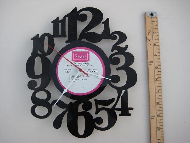 vinyl record clock (artist is Pete Fountain)