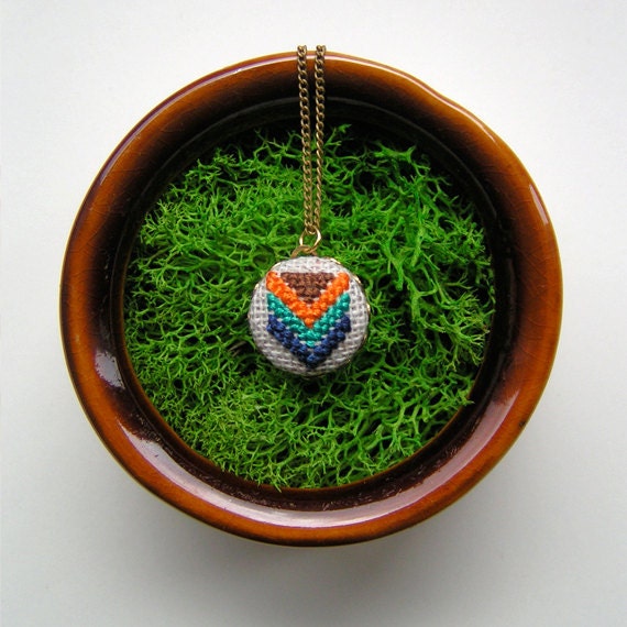 Three Arrows Cross Stitched Embroidered Pendant Necklace