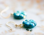 Teal Flower Earrings Little Flower Teal Blue Earrings Turquoise Flower Jewelry - E035 - SilentRoses