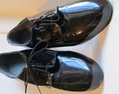 Black patent leather oxfords 7.5