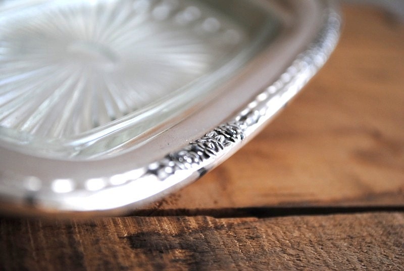 Vintage Silver Plated Butter Dish - labiblioteca