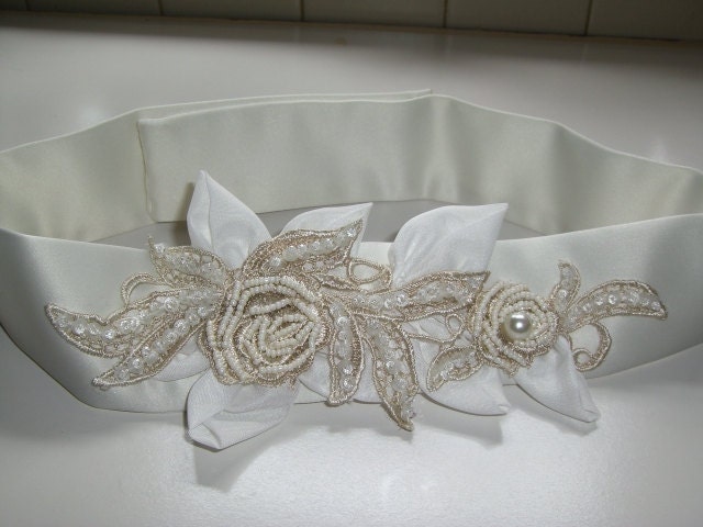 Wedding Belt, Wedding Belt Sash, Bridal Sash Belt, Ivory Hand Beaded