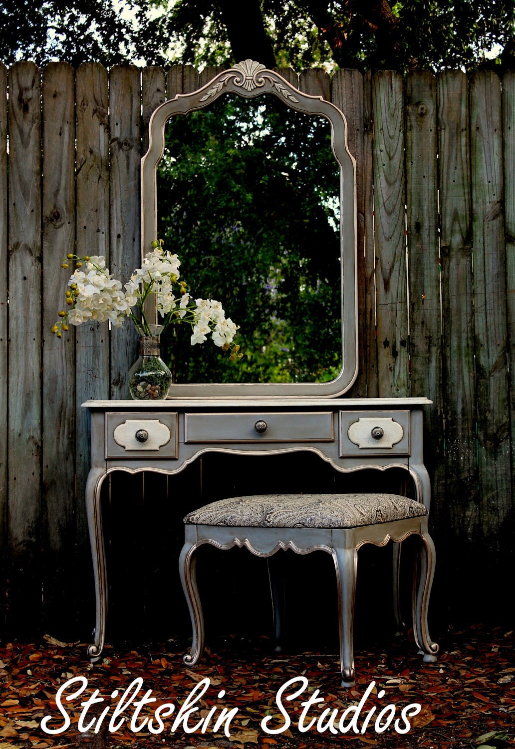 Versailles Collection French Gilded Vanity Desk Mirror Bench