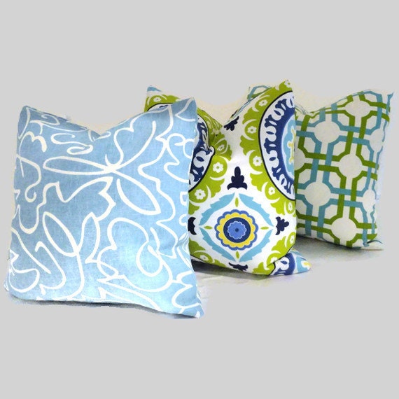 Green and Turquoise Suzani Decorative Pillow Cover
