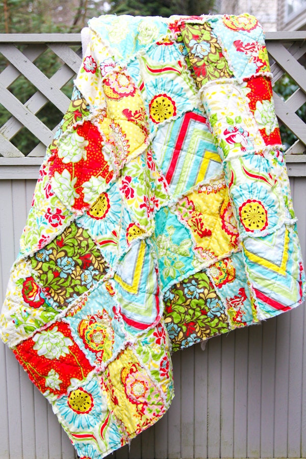 SALE 20% OFF Vibrant and Cheerful Pop Garden Baby Rag Quilt