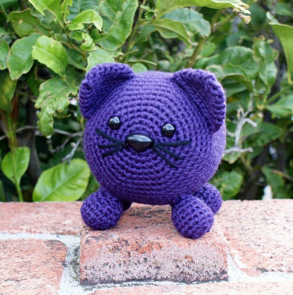 Crochet Pattern-- Roly Poly Kitty Amigurumi --Crochet Pattern
