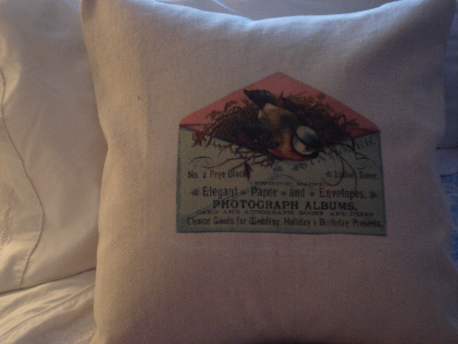 Bird nest pillow