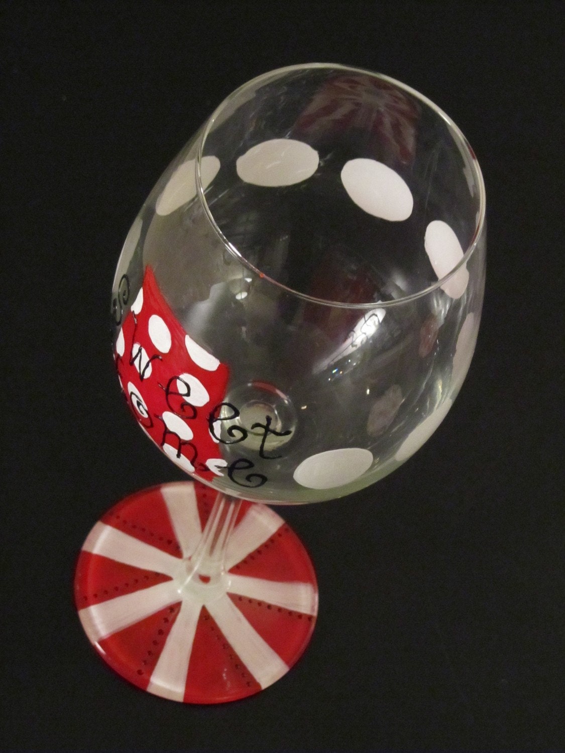 Sweet Home Alabama Houndstooth Polkadot Painted Wine Glass