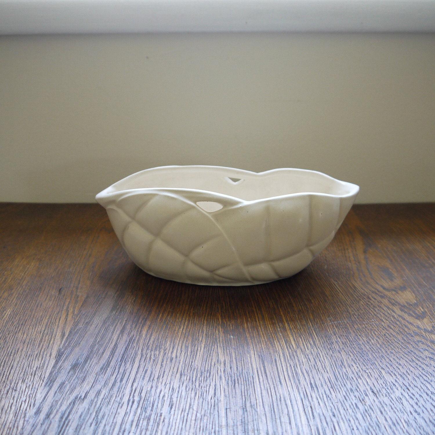 Vintage white McCoy pottery leaf planter