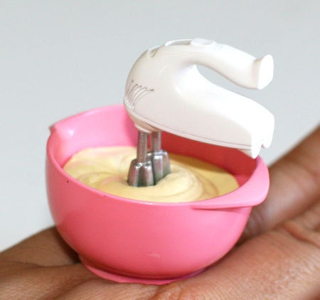 Kawaii Miniature Food Ring - Hand Mixer and Bowl
