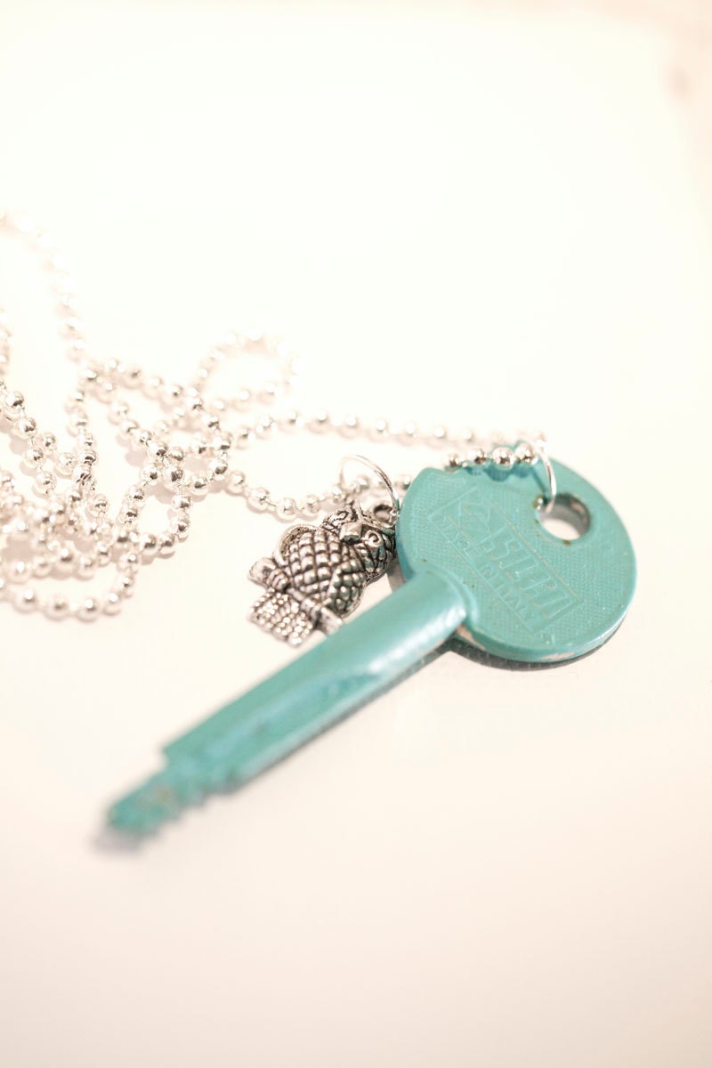 Large Turquoise Key with small owl . Ball chain . Retro style . Teal