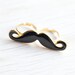 Black Mustache double ring . Enameled . Gold . Adjustable