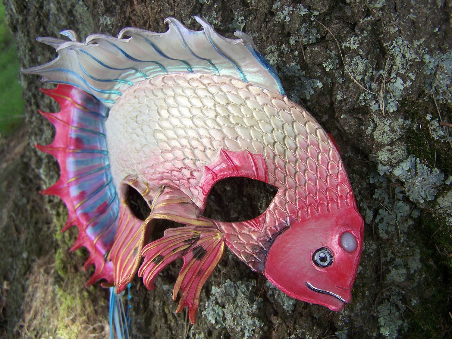 Fluid Memory - Leather Betta Fish Mardi Gras Masquerade Halloween Carnivale Mask Masque
