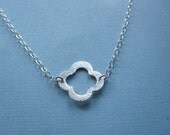 Double Connected Silver Clover Necklace Quatrefoil