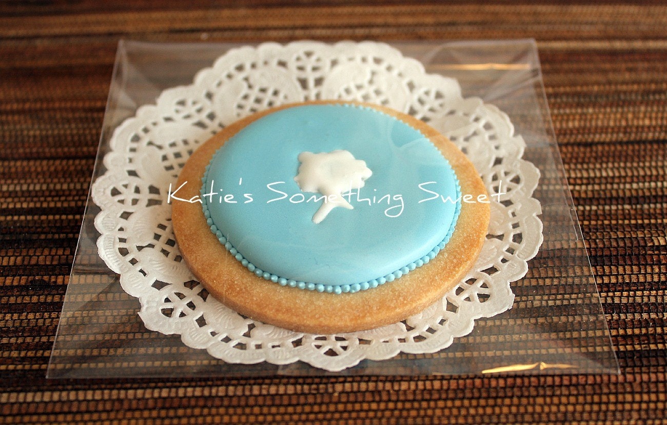 Cameo Cookie-Custom Wedding Favors-Gift for Bridesmaid-Birthday Gift-Bridal Shower Favors