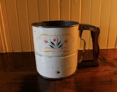 Flour Sifter with Floral Design