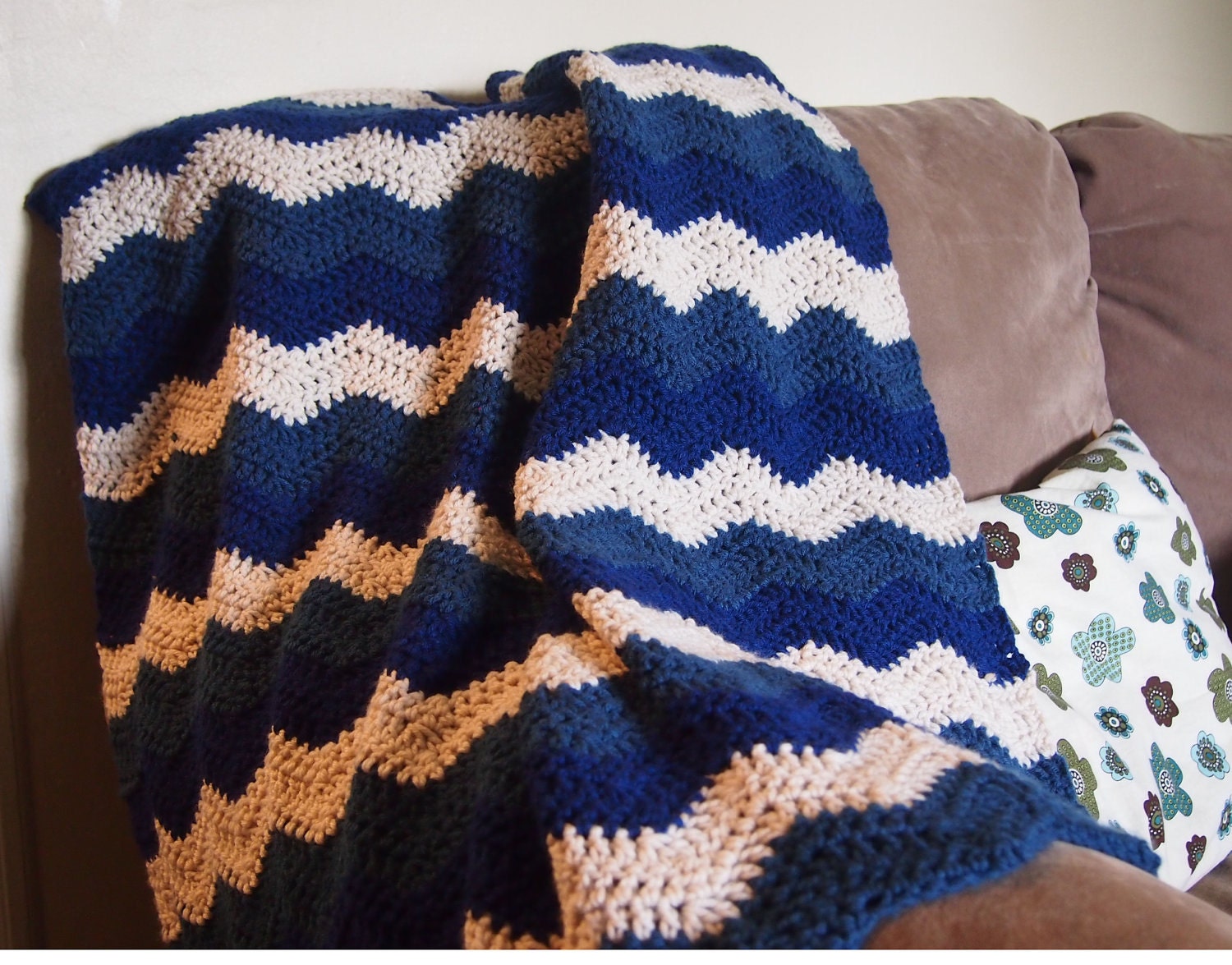 Ripple Afghan - Blue & Cream