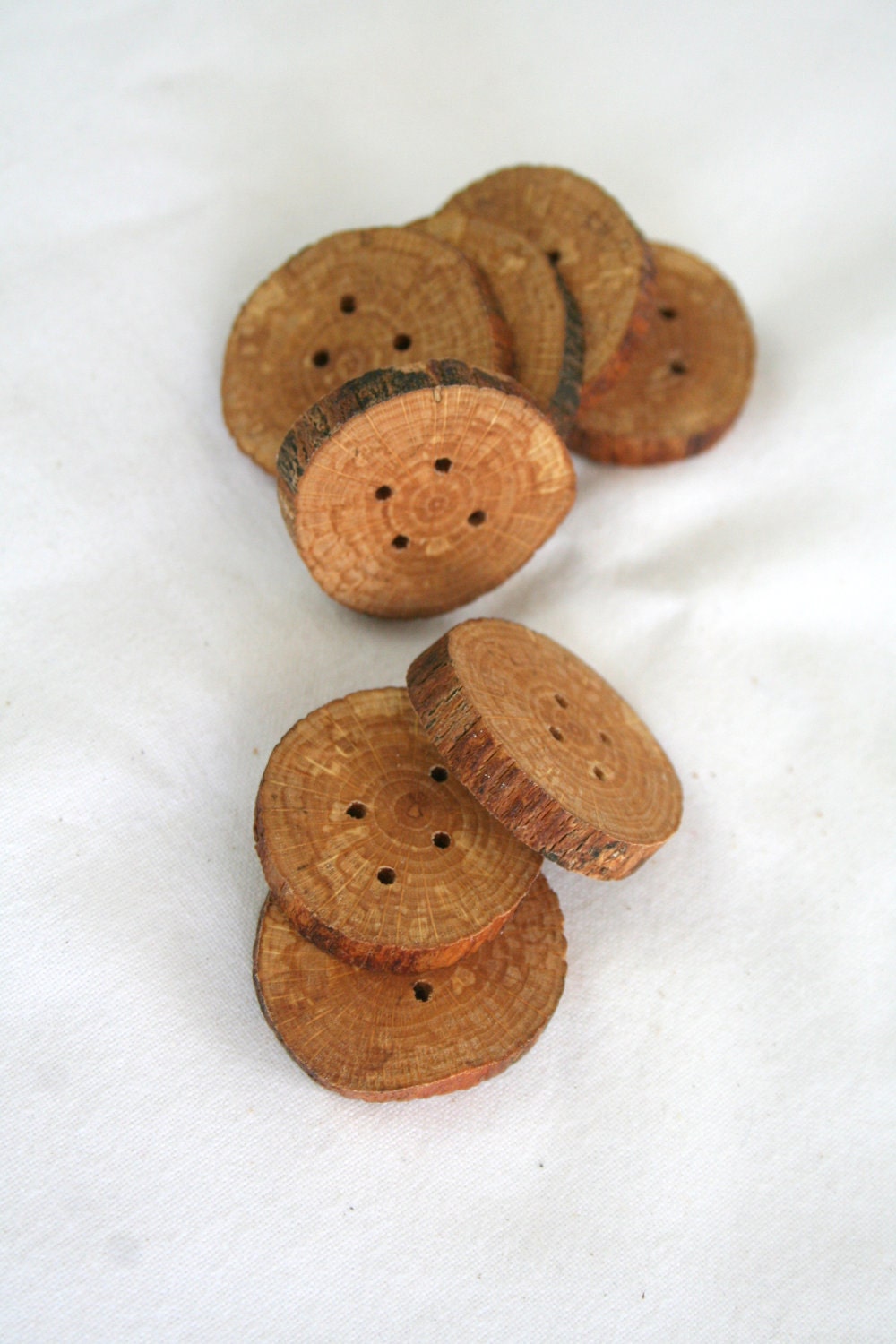 Small wood buttons, set of 8 wooden buttons with 4 holes, 2.5cm 1"