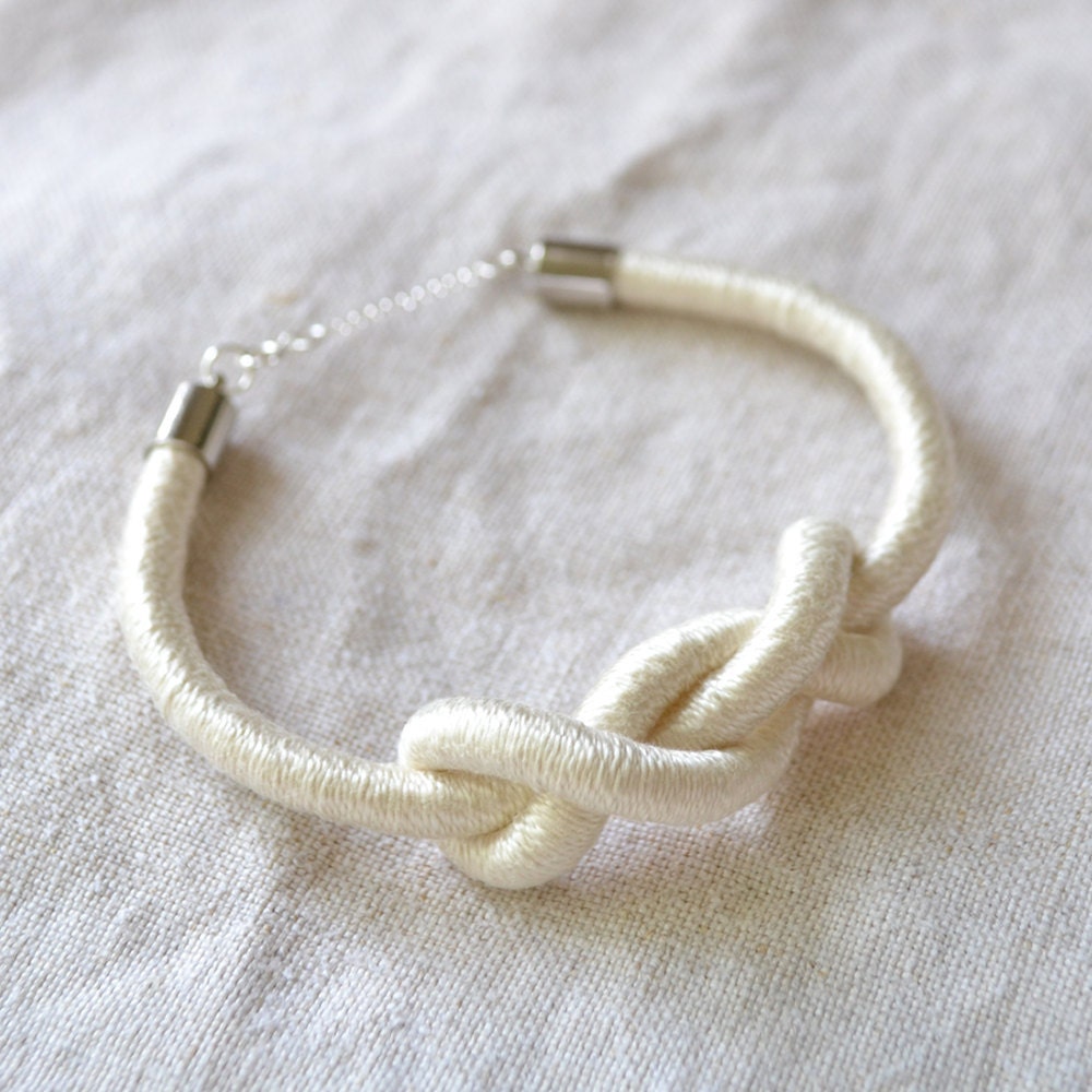 SHAKTI rope knot bracelet // natural