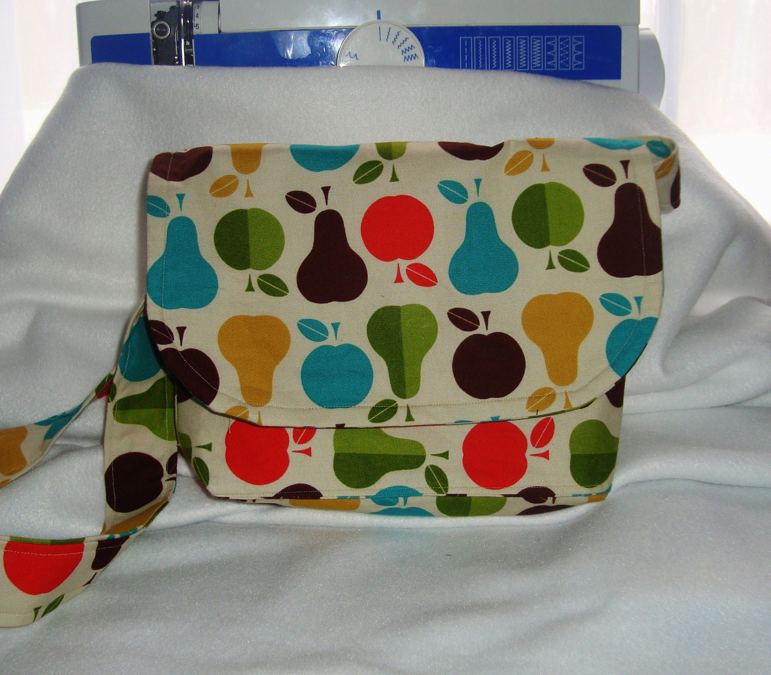 Apples and Pears Messenger Bag