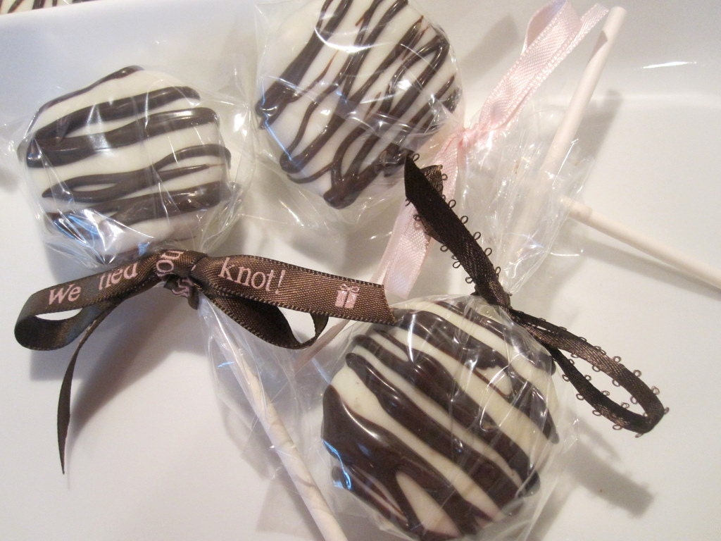Wedding Favors - 24 Chocolate Covered Oreo Pops -We Tied The Knot Wedding Favors