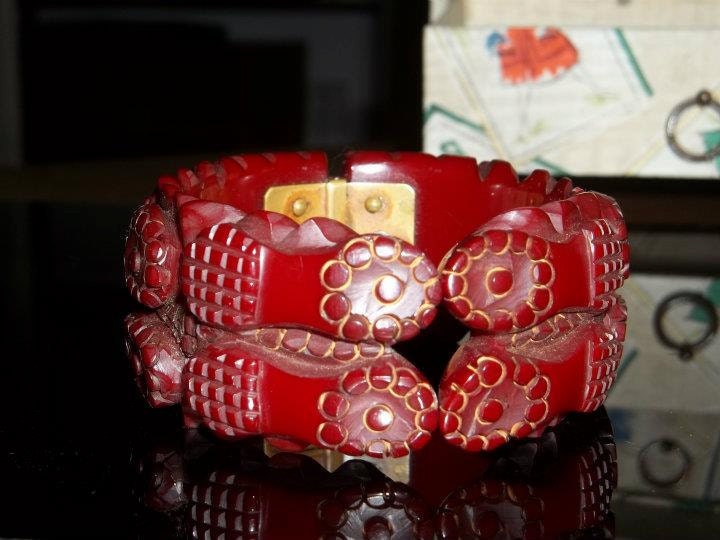 1940s Blood Red Heavily Carved Bakelite CUFF Clamper