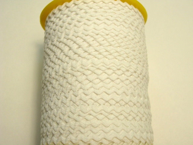 5 yds 11/64" Rick Rack in White
