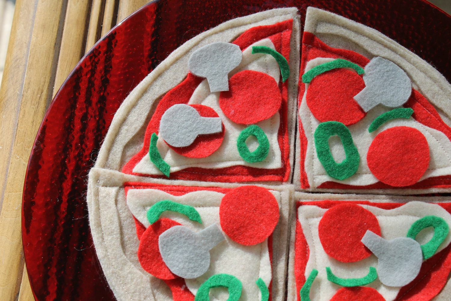 Eco Friendly Felt Pizza with topping loose