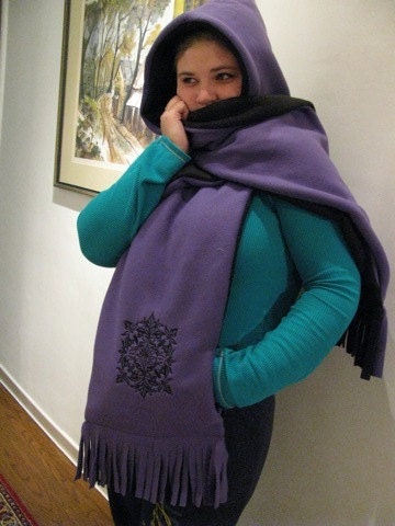 Black/Purple Hooded Scarf with Pockets