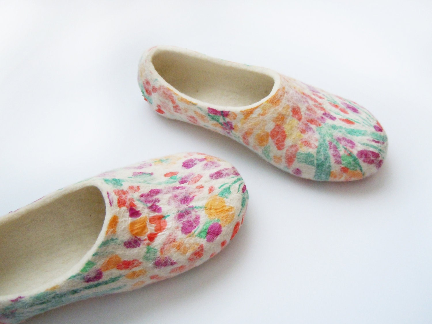 Felted wool slippers of summer colours, decorated with silk