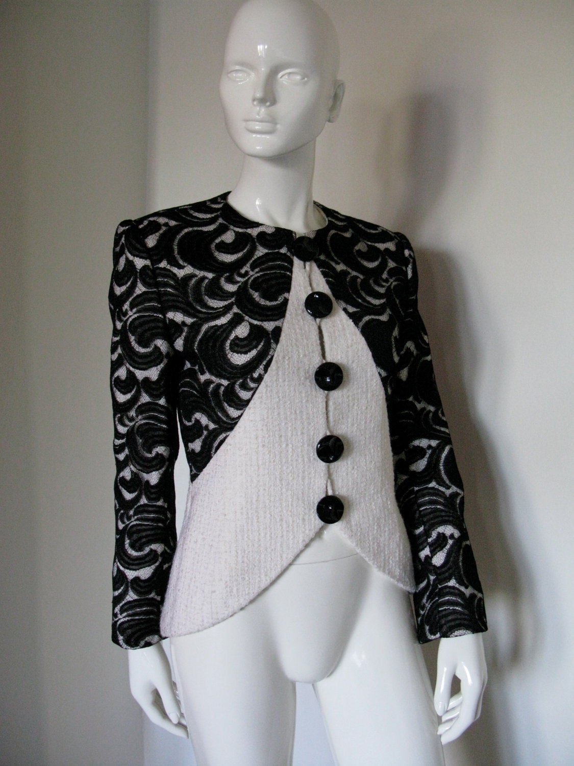 Vintage 1980s Galanos Ivory Boucle and Black Paisley Lace Evening Jacket Stunning