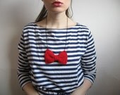 100% merino wool crochet bow necklace - red - playful charming girly kawaii