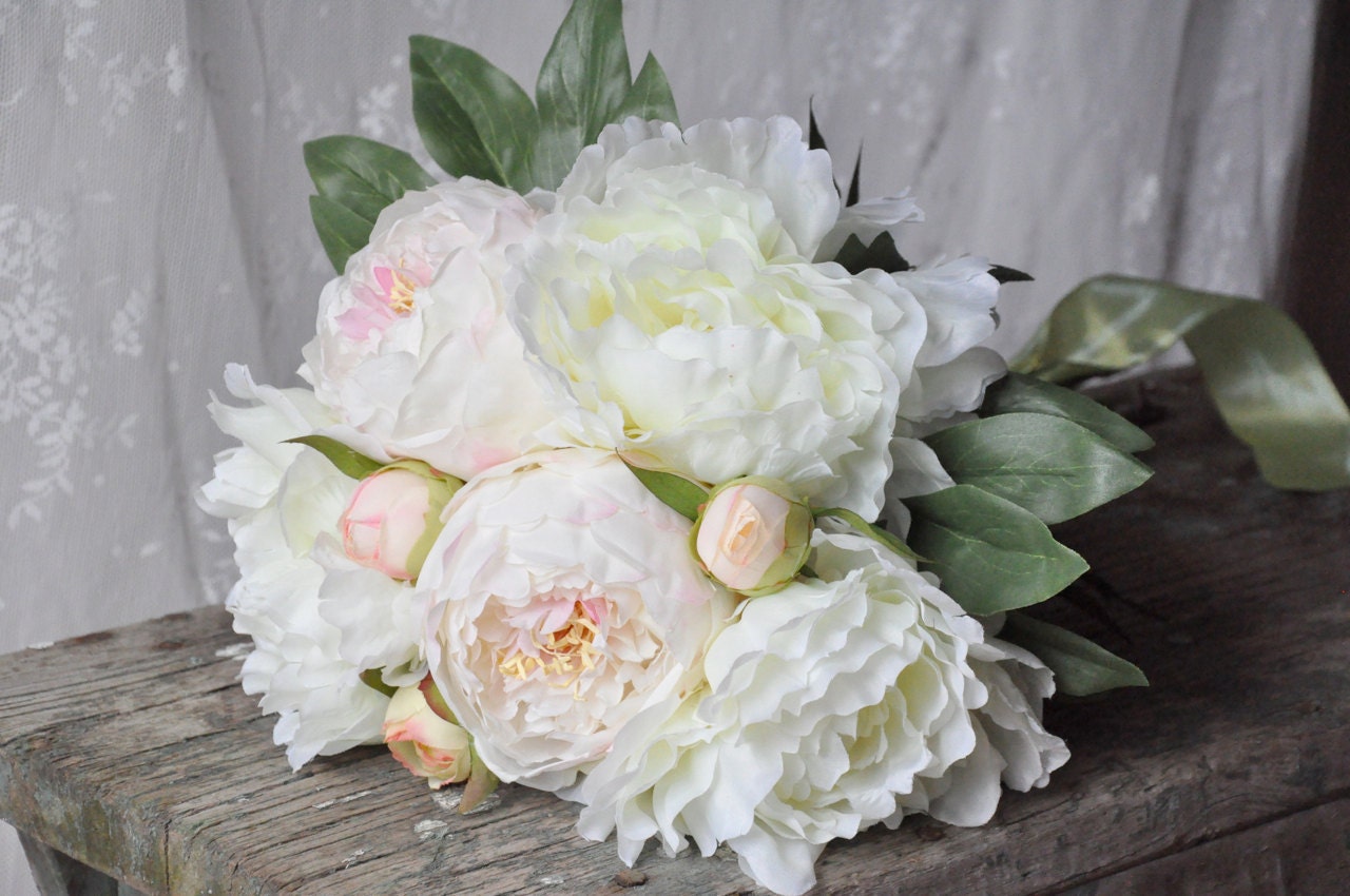 Blush pink peony wedding bouquet.
