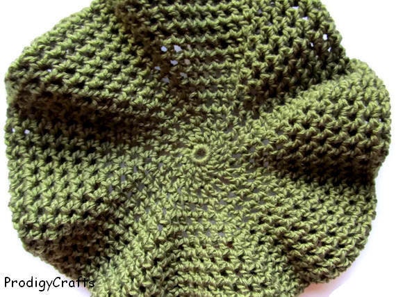 Crocheted beret, crocheted hat, green hat