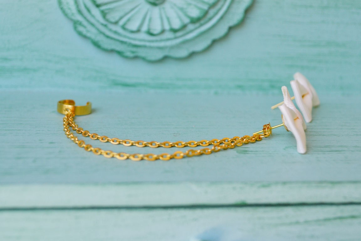 Cream Bows Gold Ear Cuff (Pair)