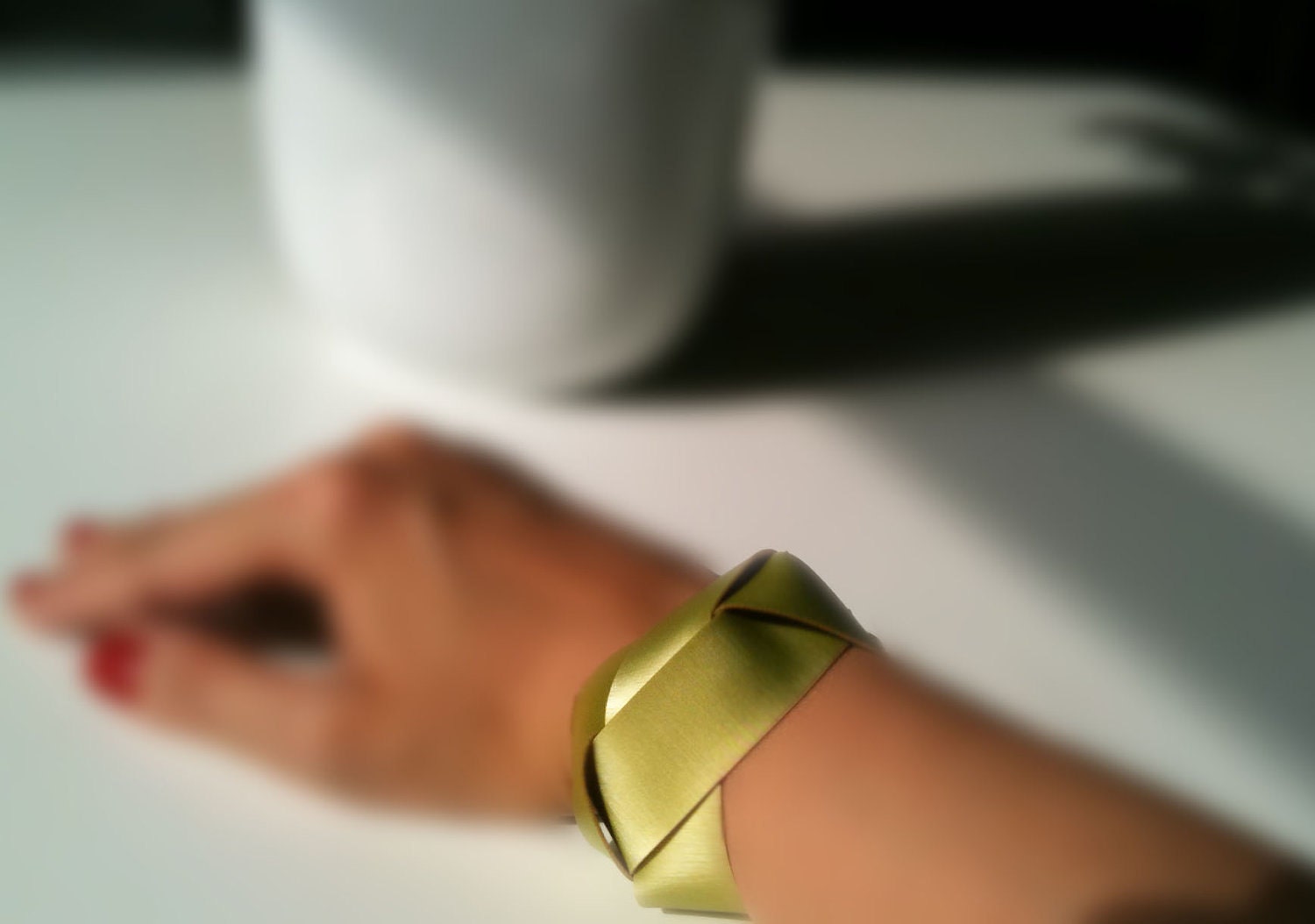 Broad Bracelet Gold