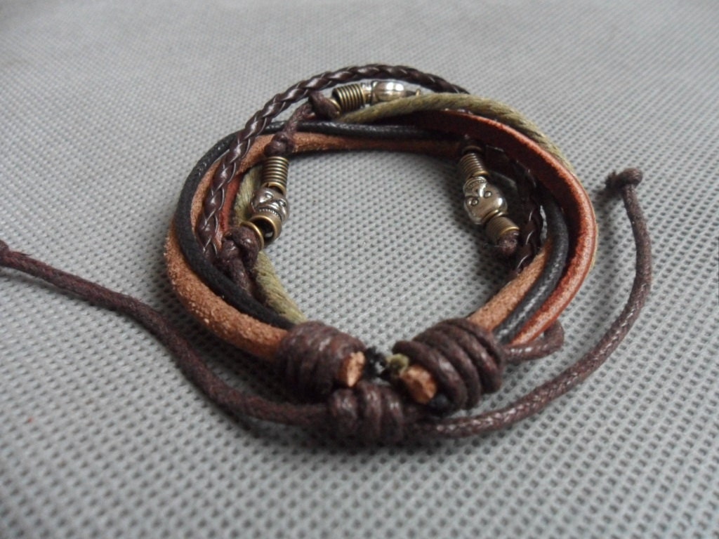 Bangle skull bracelet leather bracelet woven bracelet wome bracelet man bracelet made of leather ropes stainless steel skull SH-082