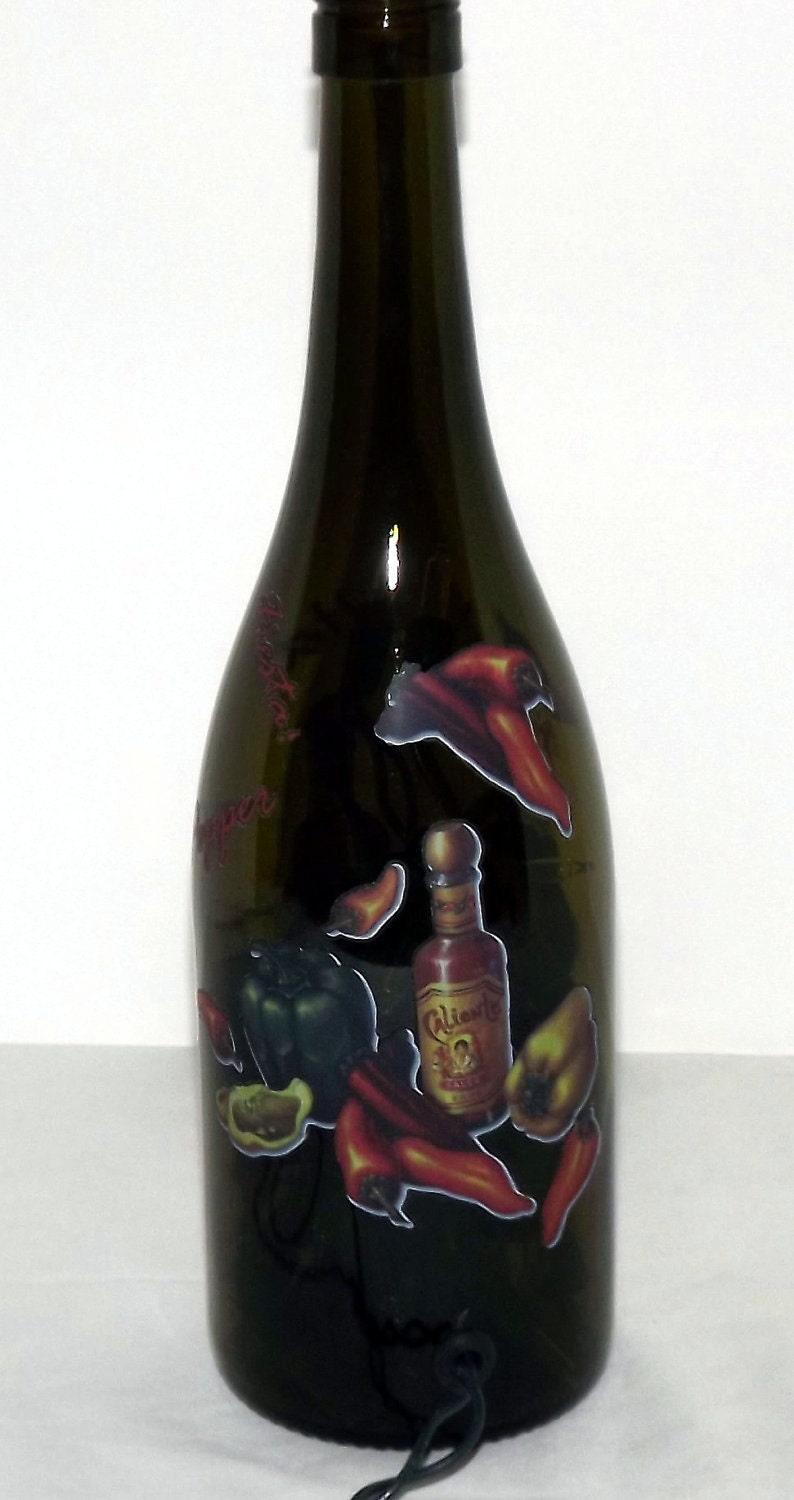 Hot Peppers Bar/Table Bottle Accent Lamp-SUPER NICE