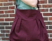 The Market Tote in Plum and Cream