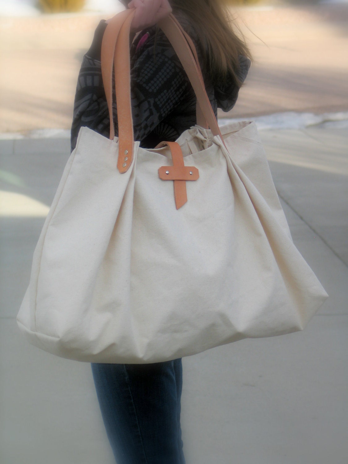Week-End Bag in Natural Canvas and Leather- The Holdall