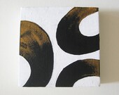 Cercles inachevés I (Unfinished Circles) - Original painting, black, white, abstract, urban, mustard, yellow, ochre, jaune moutarde, 6x6