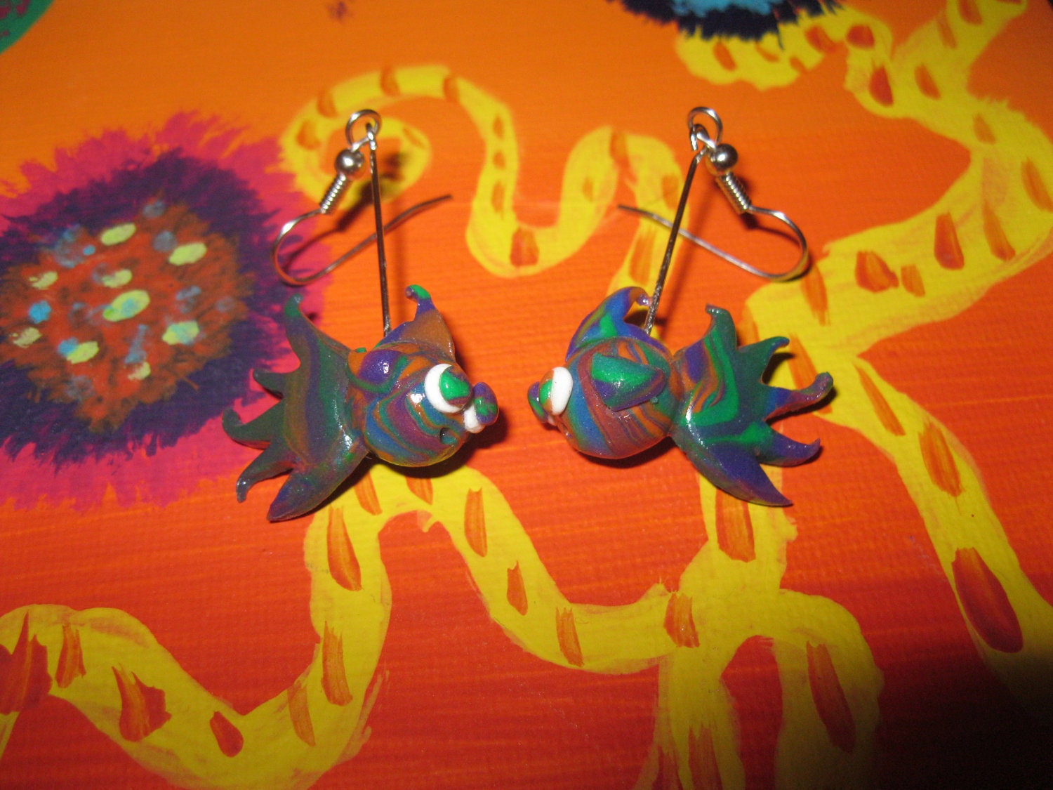 Fish Earrings on Betta Fish Earrings Orange Green Purple By Craftyconfabulations