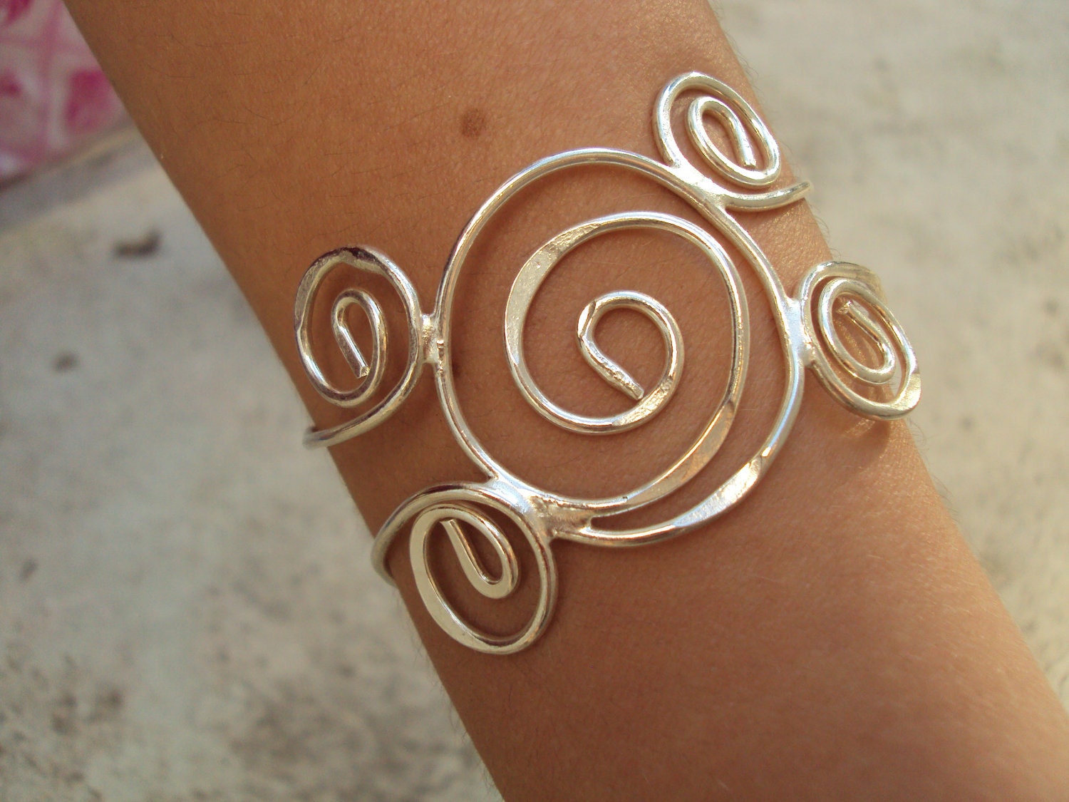 modern greek jewelry