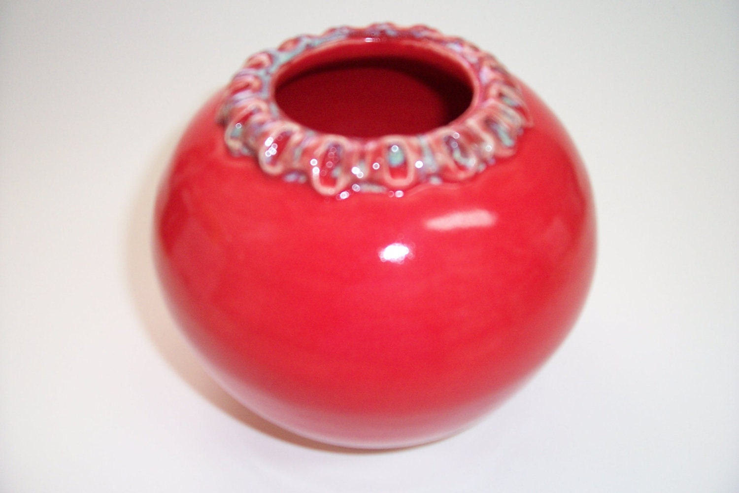 red pot, ceramic bowl, utility ceramic bowl, handmade ceramic pottery, dried flowers vase, red pottery vase